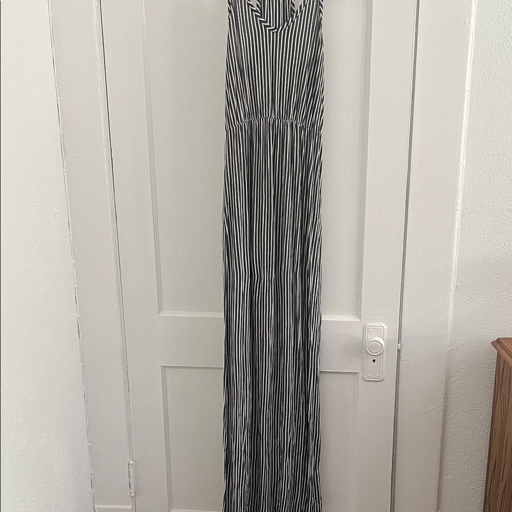 Chic Striped Maternity Maxi Dress in Black and White